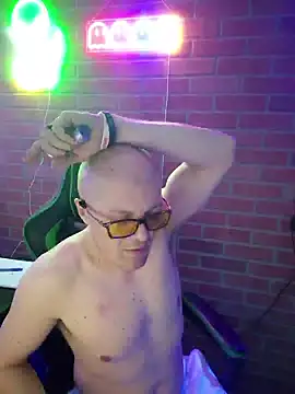 chronic_vibez's Webcam Show
