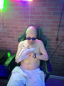 chronic_vibez's Webcam Show