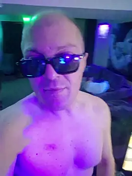 chronic_vibez's Webcam Show