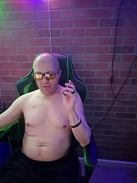 chronic_vibez's Webcam Show