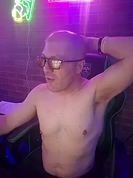 chronic_vibez's Webcam Show