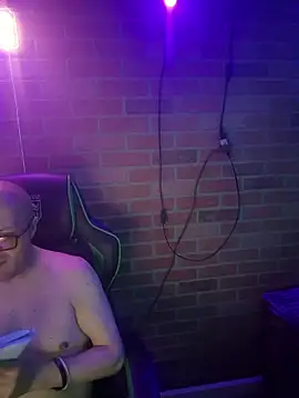 chronic_vibez's Webcam Show