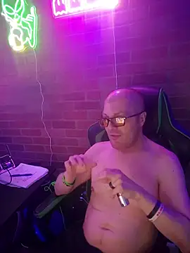 chronic_vibez's Webcam Show