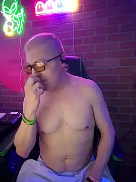 chronic_vibez's Webcam Show