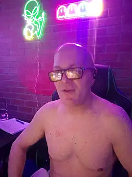 chronic_vibez's Live XXX Chat