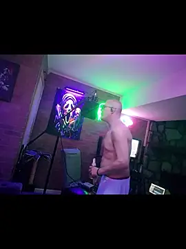 عرض كام chronic_vibez