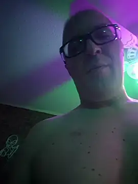 Show modela chronic_vibez na web-kameri