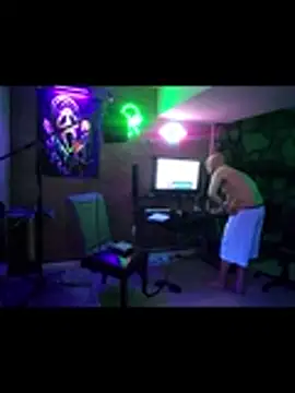 chronic_vibez's Webcam Show