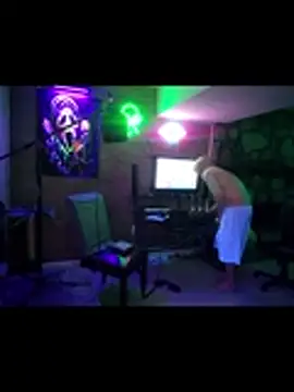 chronic_vibez Adlı Modelin Web Kamerası Şovu