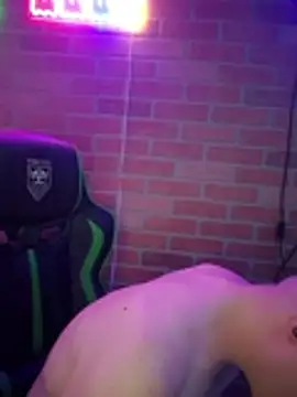 chronic_vibez Pertunjukan Webcam
