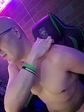 chronic_vibez – webcam-show