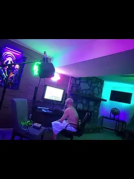chronic_vibez Adlı Modelin Web Kamerası Şovu