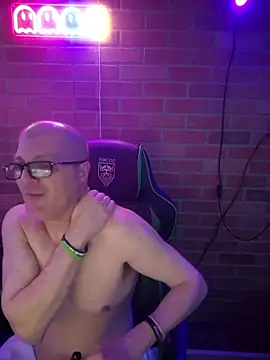 chronic_vibez's Webcam Show