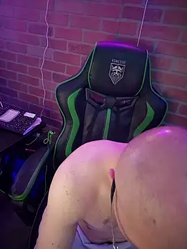 عرض كام chronic_vibez