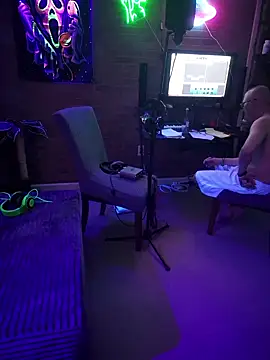 Show modela chronic_vibez na web-kameri