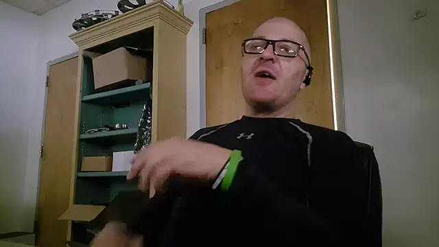 chronic_vibez's Webcam Show