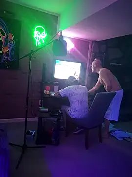 chronic_vibez's Webcam Show