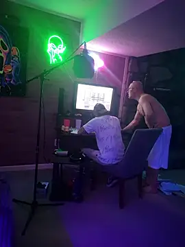 Show Webcam de chronic_vibez