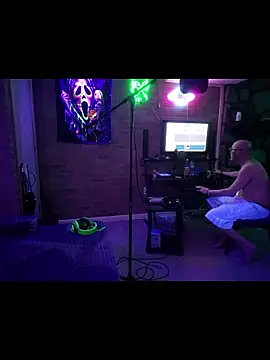 chronic_vibez's Webcam Show