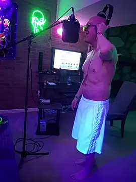 chronic_vibez webcam show