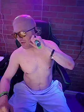 chronic_vibez's Webcam Show