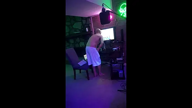 chronic_vibez Show in webcam