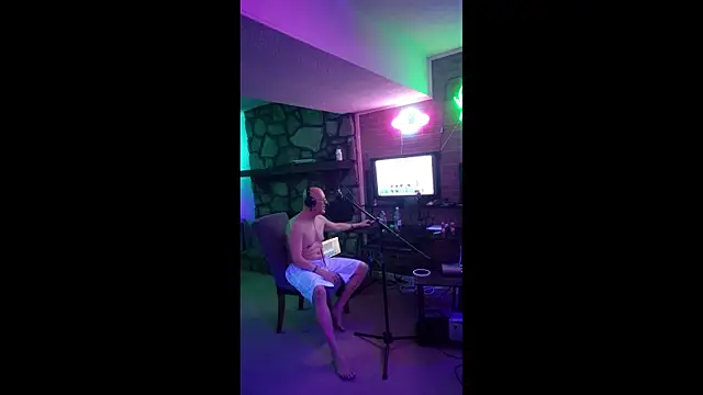 عرض كام chronic_vibez
