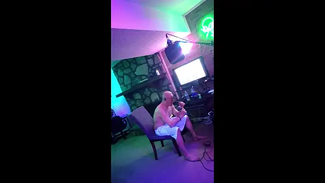 chronic_vibez's Webcam Show