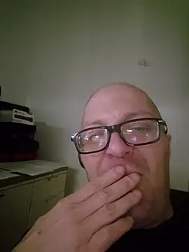 chronic_vibez's Webcam Show