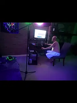 chronic_vibez's Webcam Show