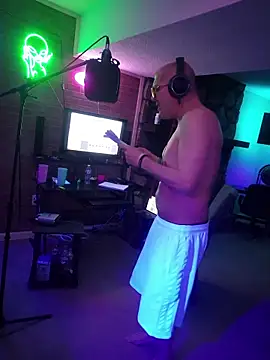 chronic_vibez Show in webcam