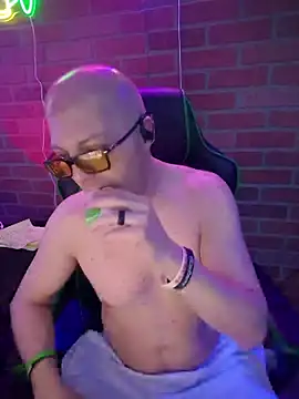 Show Webcam de chronic_vibez