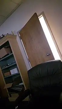 chronic_vibez Show in webcam