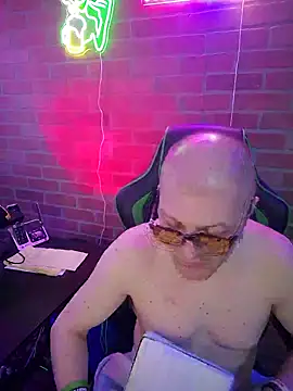 chronic_vibez Show in webcam