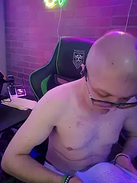chronic_vibez Show in webcam