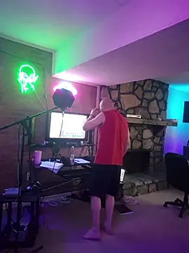 chronic_vibez Show in webcam