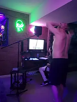 chronic_vibezn Webbikameraesitys