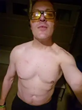 chronic_vibez Show in webcam