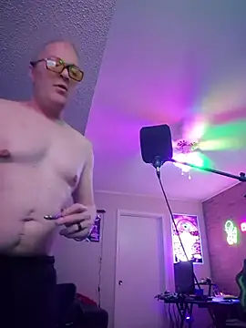 הופעת וובקאם של chronic_vibez