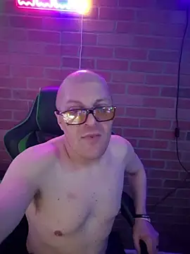 chronic_vibez's Webcam Show