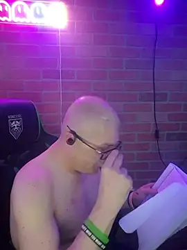 chronic_vibez Pertunjukan Webcam