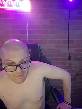 chronic_vibez Show in webcam