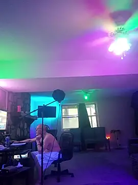 chronic_vibez's Webcam Show