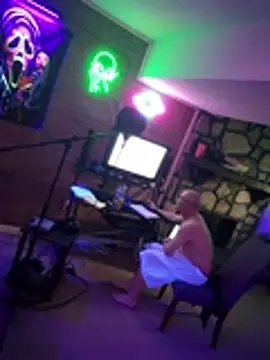 chronic_vibez webkamerás műsora