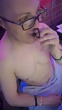 chronic_vibez webcam show