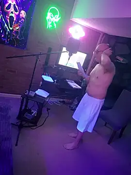 chronic_vibez Pertunjukan Webcam