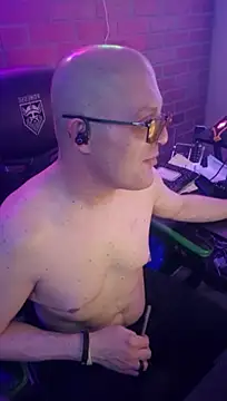 chronic_vibez Show in webcam