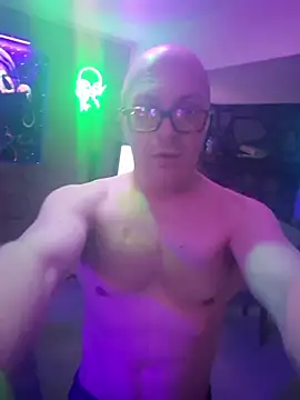 chronic_vibez Adlı Modelin Web Kamerası Şovu