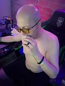 chronic_vibez Webcam Show
