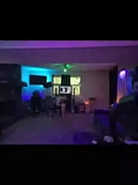 chronic_vibezのウェブカメラショー